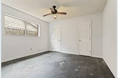 1745 Dolphin Drive, Seabrook, TX 77586 - Photo 19