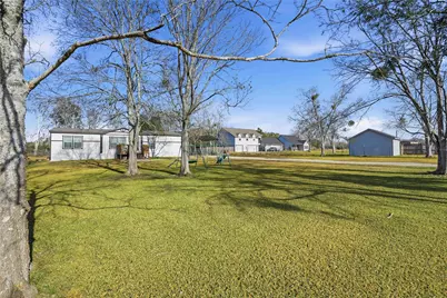 3102 Schroeder Lane, Alvin, TX 77511 - Photo 3