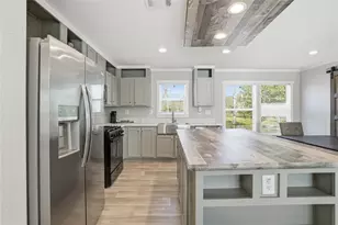 3102 Schroeder Ln, Alvin, TX 77511 - Photo 11