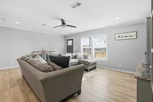 3102 Schroeder Ln, Alvin, TX 77511 - Photo 5