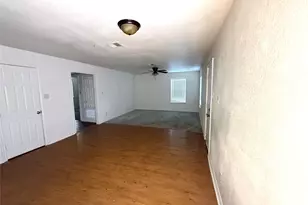 4715 16th St, Bacliff, TX 77518 - Photo 3