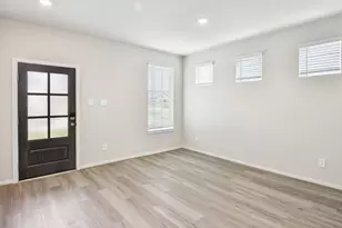 16270 Parish Pointe Ct, Conroe, TX 77302 - Photo 5