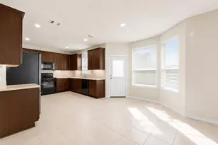 1443 Green Highland Dr, Spring, TX 77373 - Photo 9
