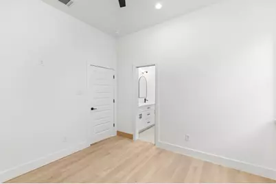 5903 Doolittle Blvd, Houston, TX 77033 - Photo 19