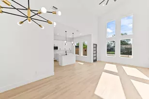 5903 Doolittle Blvd, Houston, TX 77033 - Photo 9