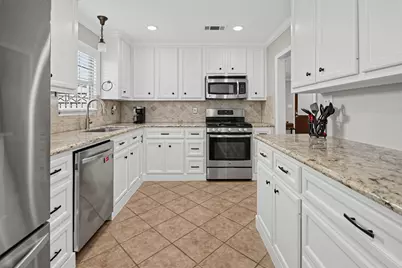 1111 Timbergrove Lane, Houston, TX 77008 - Photo 9