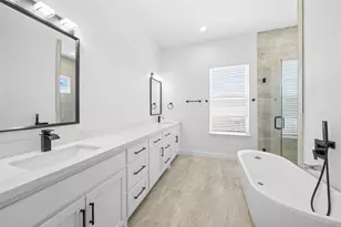 2303 Wipprecht St, Houston, TX 77020 - Photo 13