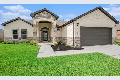 411 Wellshire Drive, West Columbia, TX 77486 - Photo 1
