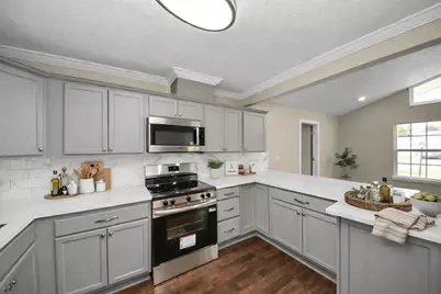 7406 W Lambuth Lane, Deer Park, TX 77536 - Photo 11