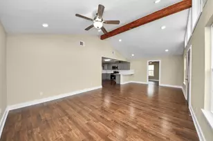 7406 W Lambuth Ln, Deer Park, TX 77536 - Photo 15