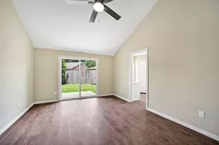 2303 Willow Lake Dr, Houston, TX 77077 - Photo 7