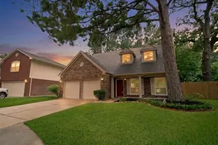 12427 Carlton Oaks St, Tomball, TX 77377 - Photo 3