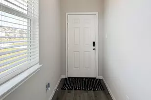 2506 Moapa Dr, Conroe, TX 77384 - Photo 5