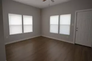 4212 Ave Q 1/2 St, Galveston, TX 77550 - Photo 7