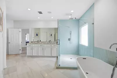 320 Harborside Circle, Kemah, TX 77565 - Photo 21
