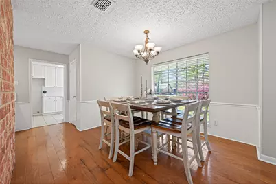 3242 Three Pines Drive, Houston, TX 77339 - Photo 7