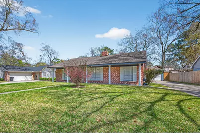 3242 Three Pines Drive, Houston, TX 77339 - Photo 3