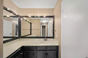 2005 Trixie Ln, Houston, TX 77042 - Photo 17