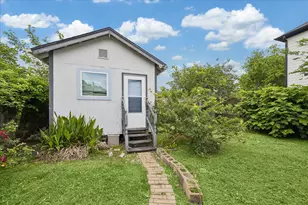 8525 Dosia St, Houston, TX 77051 - Photo 13