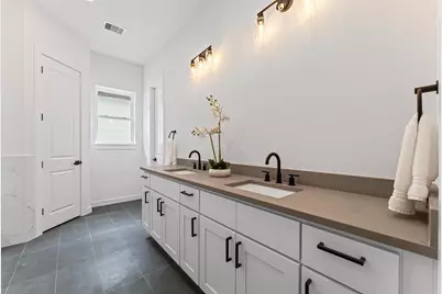 6421 Madrid Street, Houston, TX 77021 - Photo 15