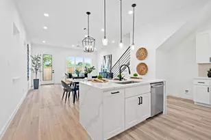 6421 Madrid St, Houston, TX 77021 - Photo 5