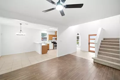 22907 Squirrel Tree Street, Spring, TX 77389 - Photo 7