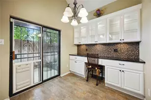13882 Hollowgreen Dr, Houston, TX 77082 - Photo 7