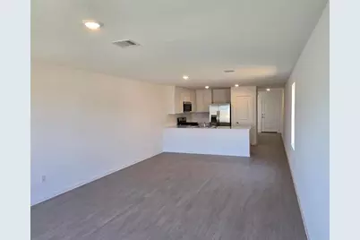 1121 Live Oak Avenue, Bay City, TX 77414 - Photo 5