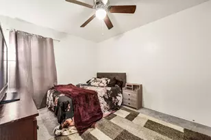 9978 Sterling Pl Dr, Conroe, TX 77303 - Photo 17