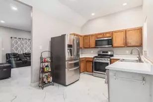 4310 Field Meadow Dr, Katy, TX 77449 - Photo 7