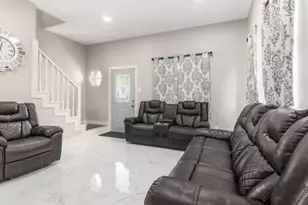 4310 Field Meadow Dr, Katy, TX 77449 - Photo 3