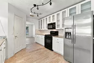 24007 Floragate Dr, Spring, TX 77373 - Photo 11