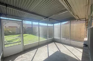 9011 Alcott Dr, Houston, TX 77080 - Photo 15