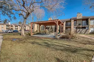 3300 Pebblebrook Dr, Seabrook, TX 77586 - Photo 21