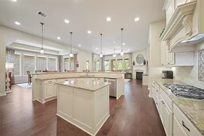 9510 Spring Rose Drive, Missouri City, TX 77459 - Photo 11