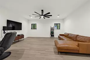 855 County Rd 6324, Dayton, TX 77535 - Photo 27