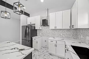 8824 Leander St, Houston, TX 77012 - Photo 13