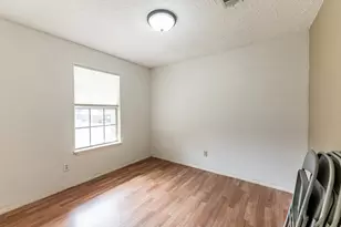 402 Hostetter Rd, New Waverly, TX 77358 - Photo 11