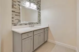 16131 Canaridge Dr, Houston, TX 77053 - Photo 9