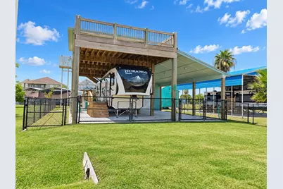 953 Meynig Drive, Crystal Beach, TX 77650 - Photo 3