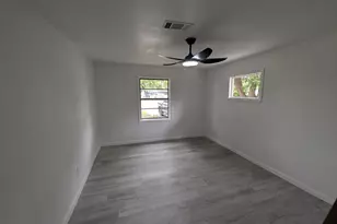 306 Allendale Rd, Pasadena, TX 77502 - Photo 9