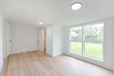 1905 Tennessee Street, Baytown, TX 77520 - Photo 21