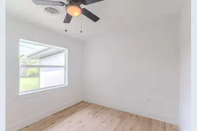 1905 Tennessee Street, Baytown, TX 77520 - Photo 31