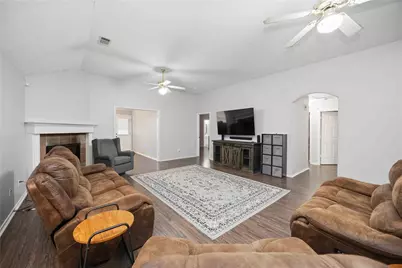 3345 Berzin Court, Katy, TX 77493 - Photo 7