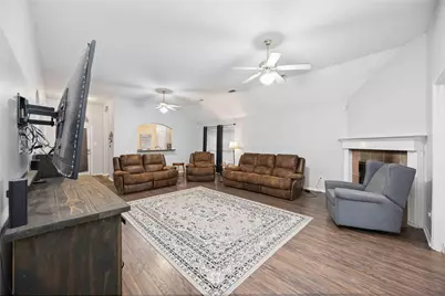 3345 Berzin Court, Katy, TX 77493 - Photo 9