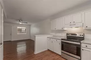 600 Palm St, Huntsville, TX 77340 - Photo 11