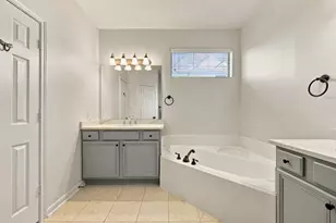 1354 Studer St, Houston, TX 77007 - Photo 27