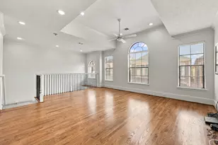 1354 Studer St, Houston, TX 77007 - Photo 11