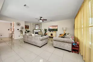 10803 Shannon Mills Ln, Houston, TX 77075 - Photo 15