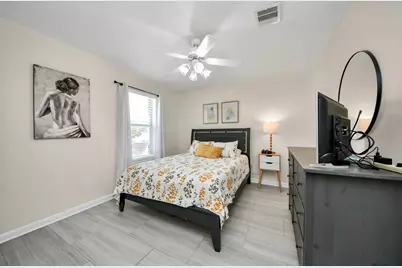10803 Shannon Mills Lane, Houston, TX 77075 - Photo 27